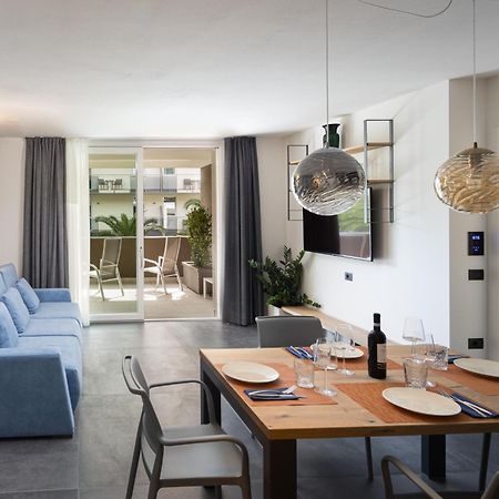 Aris Apartments & Sky Pool - Tonelli Hotels - Adult Friendly 加尔达湖滨 外观 照片